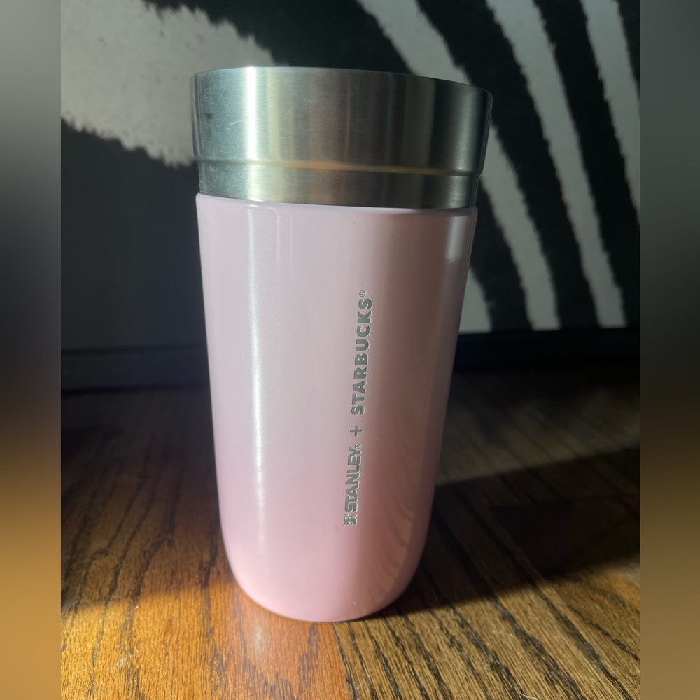 23 ounce Starbucks x Stanley tumbler 2024 purchased in Vietnam.